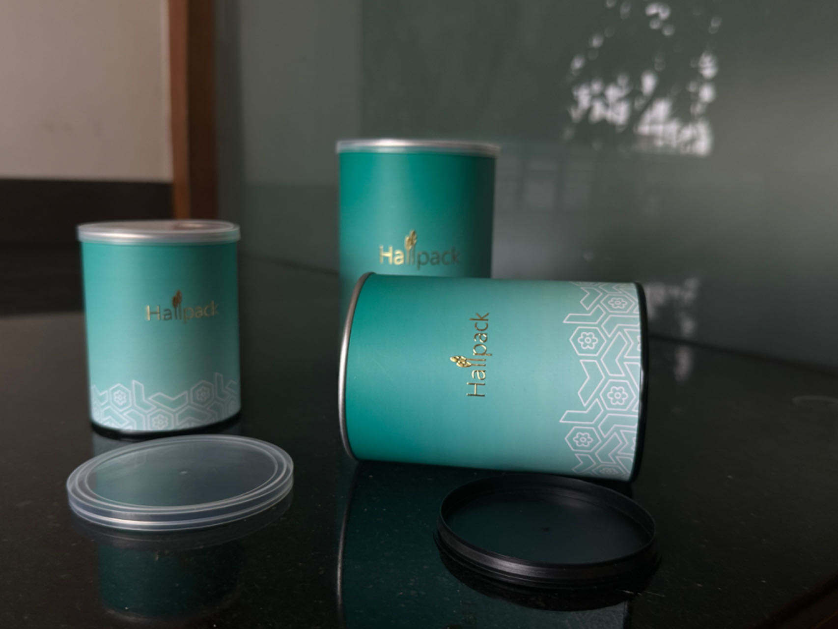 Diseño de marca ecológico personalizado, embalaje de papel cilíndrico de fácil desgarro con tapa de plástico Kraft, tubo de papel personalizado