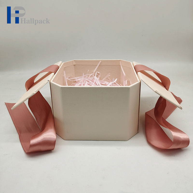 Caja de regalo de alta calidad ecológica con cinta rosada