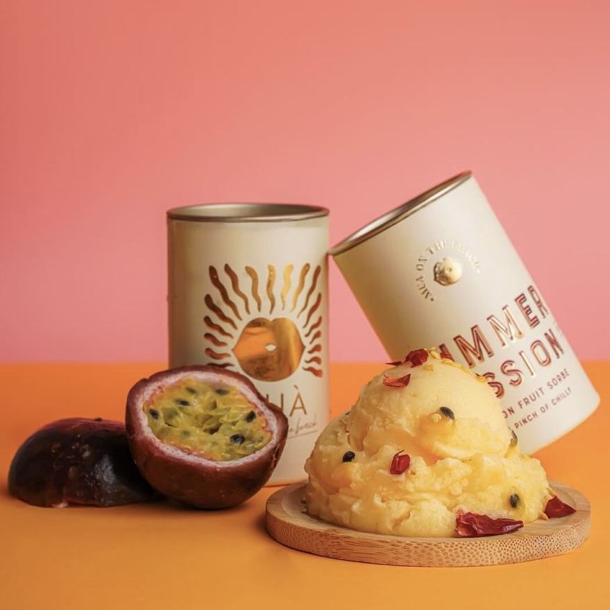 Cilindro de cartón creativo personalizado, contenedor de helado de calidad alimentaria con tapa metálica, tubo de papel, paquete de papel de aluminio de pared interior
