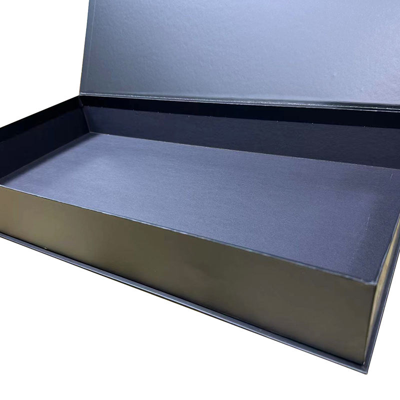 Caja de papel de embalaje de ropa de caja magnética de gran tamaño negra con mejores ventas de fábrica
