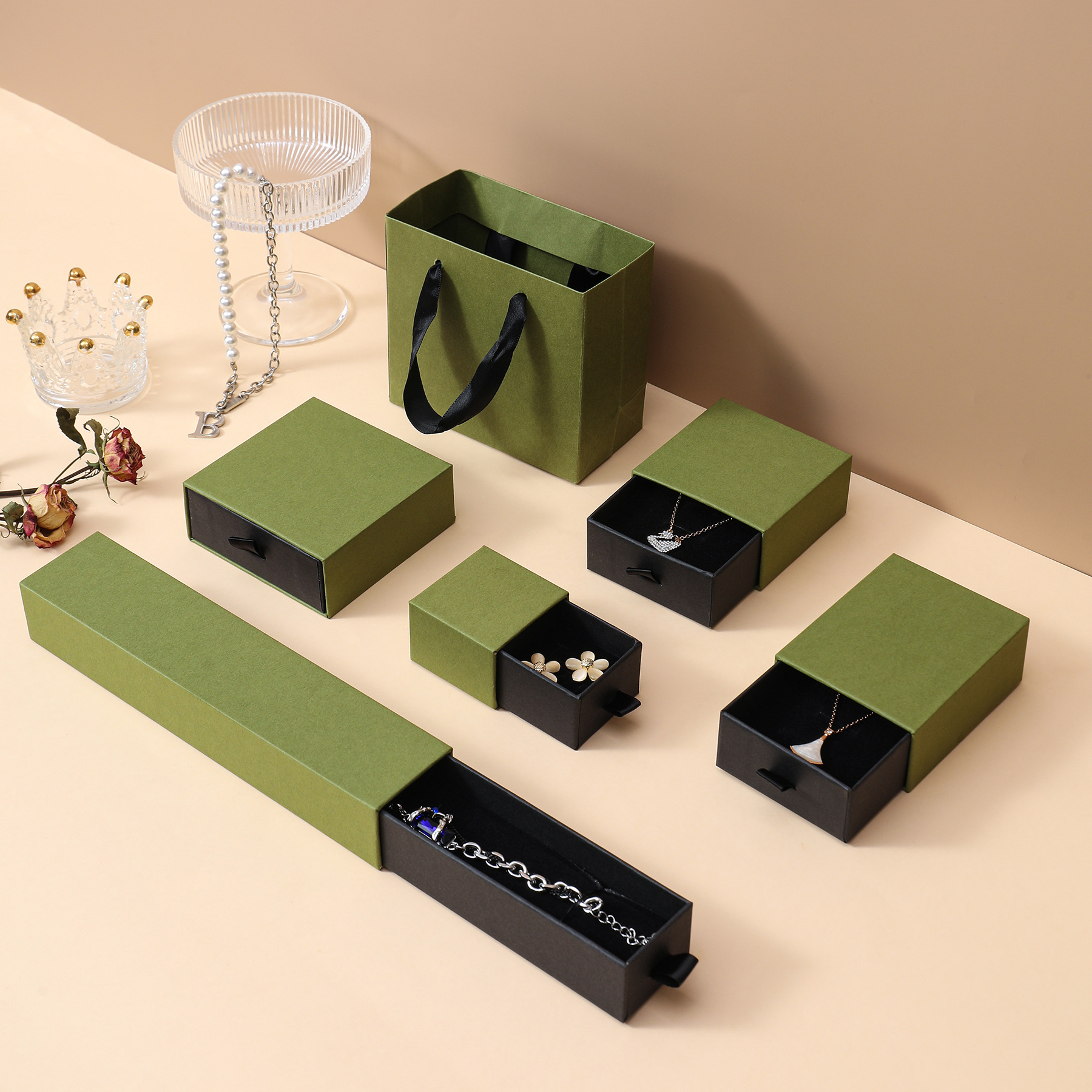 Joyería Embalaje Cajón corredizo Joya de papel de regalo para aretes Rings Mira