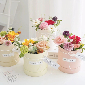 Tubo de papel Kraft de personalización de lujo, tubo de flores frescas, paquete de ramo reciclado, tubo de papel, paquete de rosas