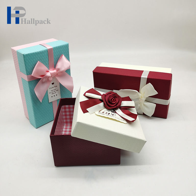 Venta al por mayor de colores, protección del medio ambiente, cartón impreso personalizado, joyería de lujo, relojes, caja de regalo de cumpleaños, caja de papel de embalaje