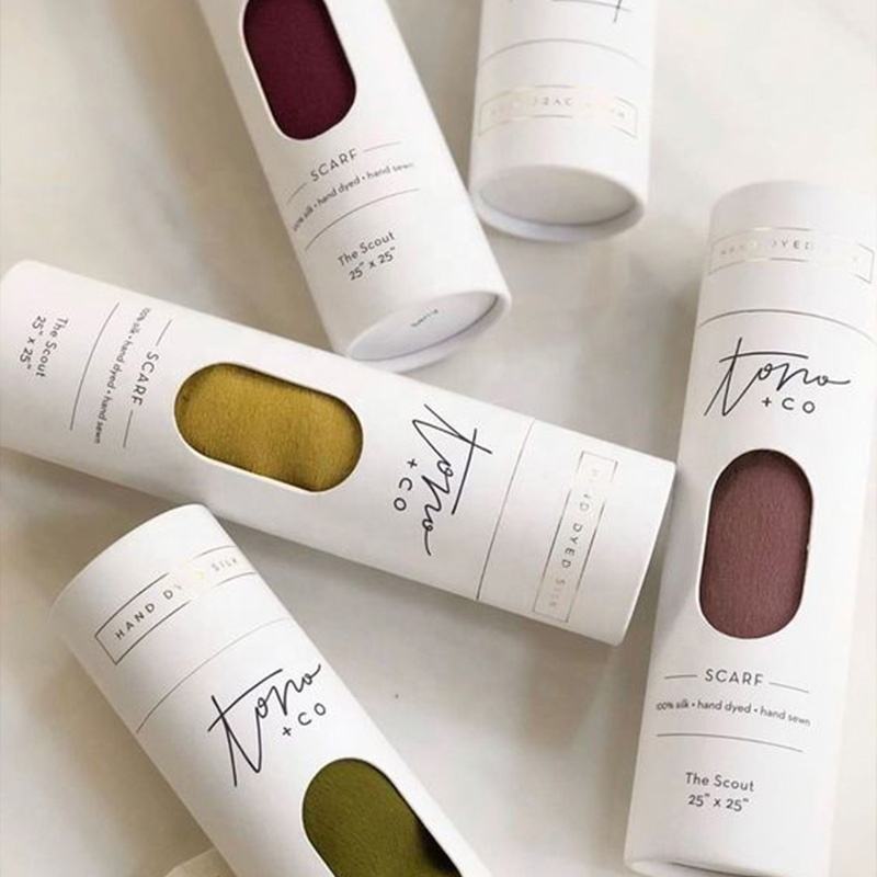 Envasado de tubo de ropa