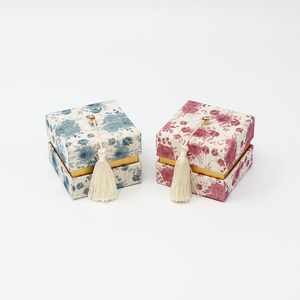 Caja cilíndrica de cartón para joyería de lujo personalizada, embalaje de tubo de papel para reloj, pendientes de piedras preciosas, pulsera, collar, anillo