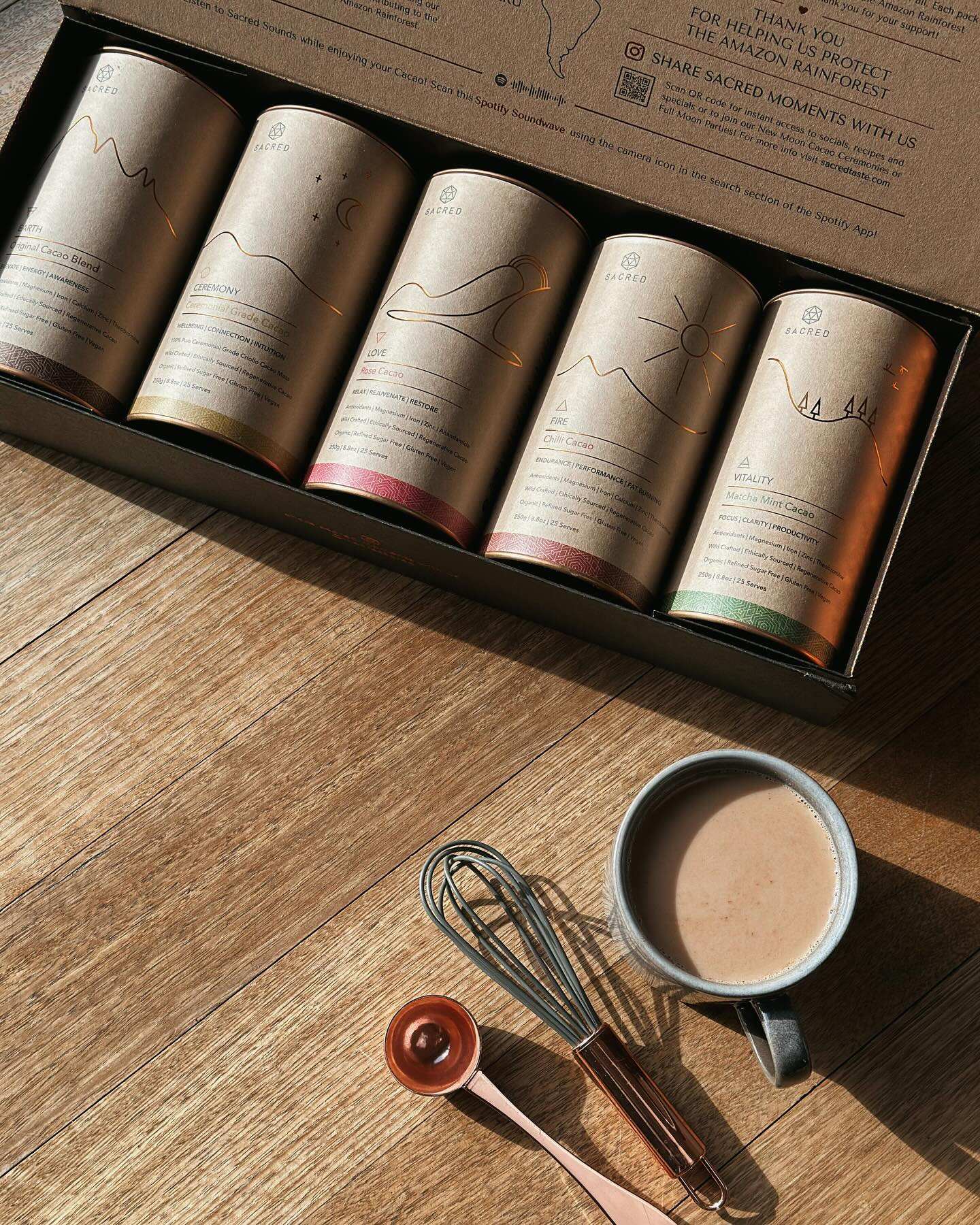 El lujo crea el empaquetado para requisitos particulares de cartón de la caja del tubo redondo de la categoría alimenticia para la lata de papel del chocolate del cacao