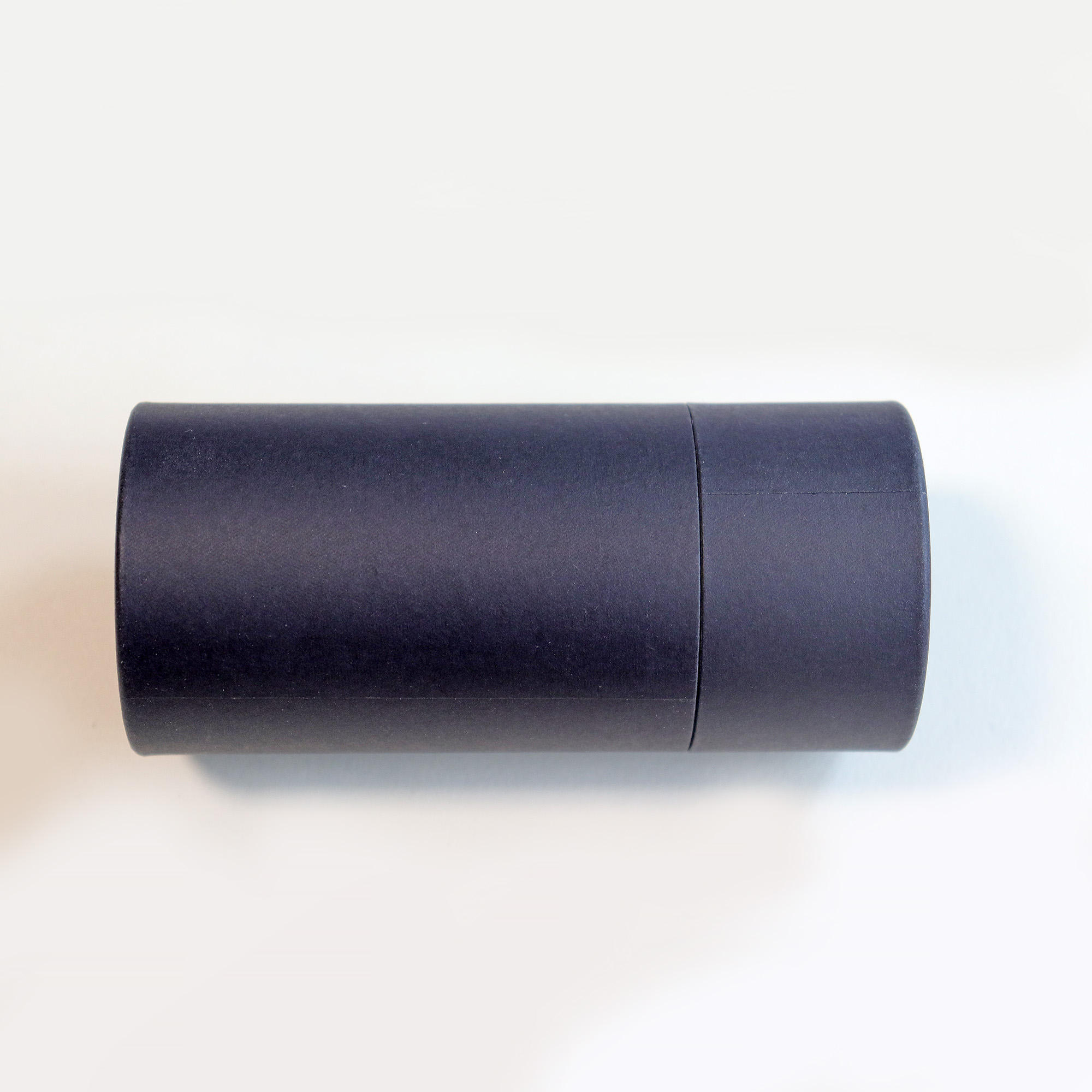 Empaquetado biodegradable del tubo del papel del cilindro del negro de la base del tubo del papel del arte de alta calidad