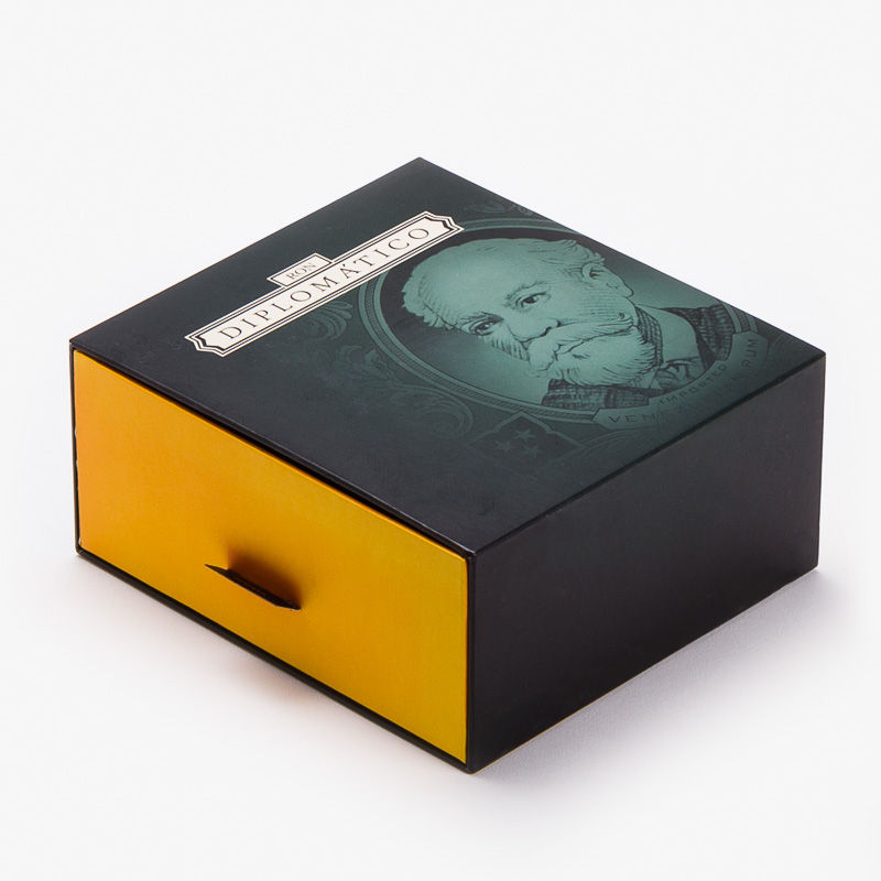 Caja de regalo vacía simple impresa personalizada al por mayor del cierre magnético del negro de la cartulina de papel rígido hecha a mano de lujo