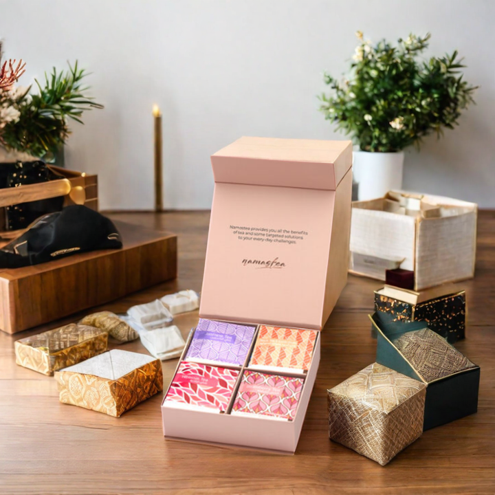 Caja de zapatos plegable magnética abierta con solapa de lujo con impresión de logotipo personalizado, caja de regalo de embalaje con tapa de ropa de cartón rígido