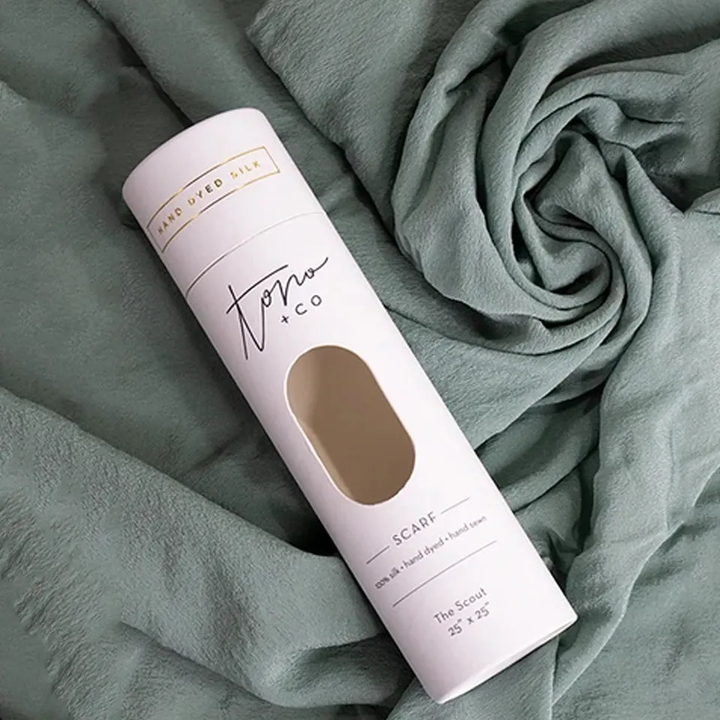 Personalizar camisetas Cajas de embalaje Caja de regalo con tapa Calcetines de cartón Caja de regalo de embalaje Contenedores de tubos de papel con ventana