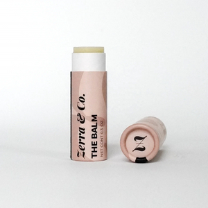 El lustre del labio del protector labial de la cartulina biodegradable reciclada empuja hacia arriba el tubo cosmético respetuoso del medio ambiente del tubo de papel