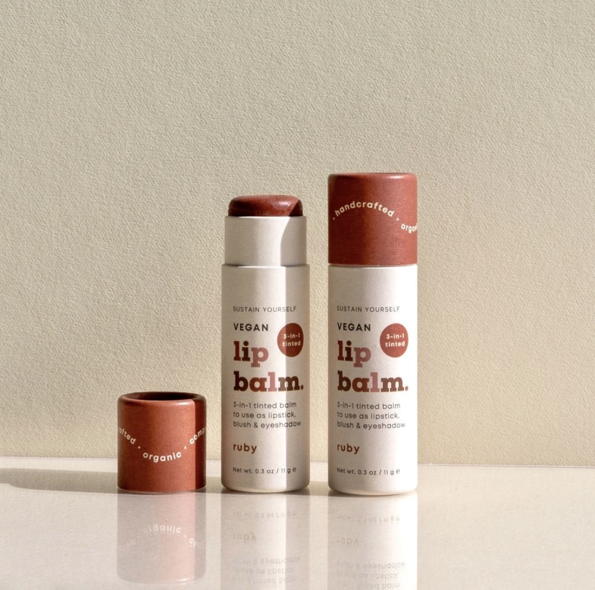 Venta al por mayor, tubo de papel Push Up ecológico, contenedor para desodorante, caja de embalaje, bálsamo labial de cartón biodegradable, tubo de papel Kraft