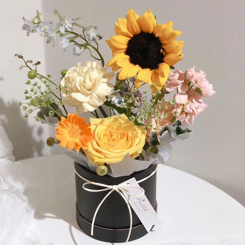 Tubo de papel Kraft de personalización de lujo, tubo de flores frescas, paquete de ramo reciclado, tubo de papel, paquete de rosas