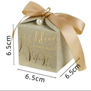 Caja de regalo de dulces de boda pequeña de lujo, caja rígida con brillo, laminación mate de lámina dorada y manejo de impresión que desaparece