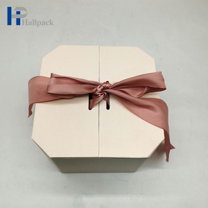 Caja de regalo de alta calidad ecológica con cinta rosada