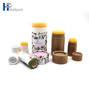 El tubo de papel reciclado biodegradable 0.3oz del protector labial de la cartulina del tubo empuja hacia arriba la tina del protector labial